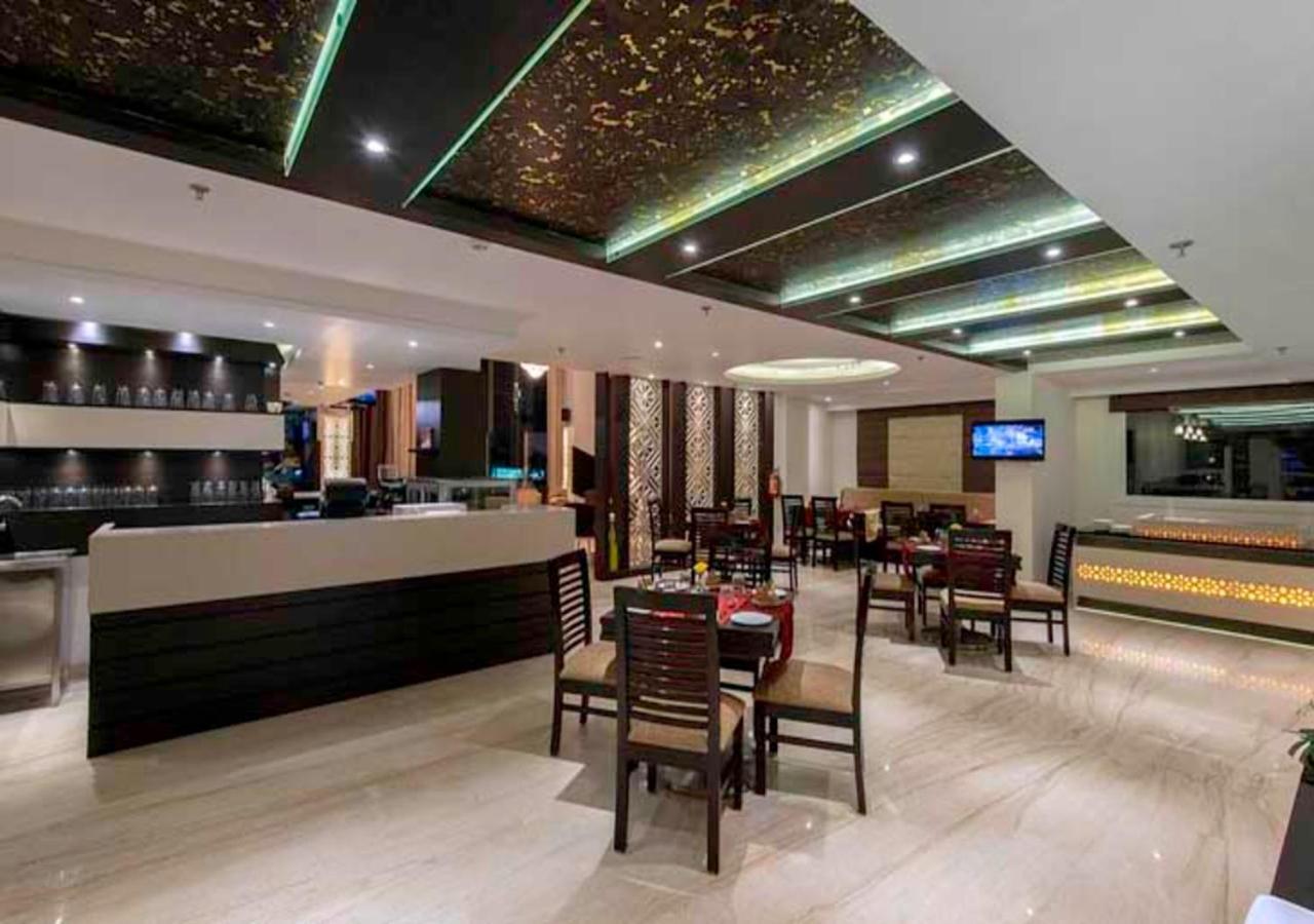 Hotel Park Regent Jaipur Ngoại thất bức ảnh